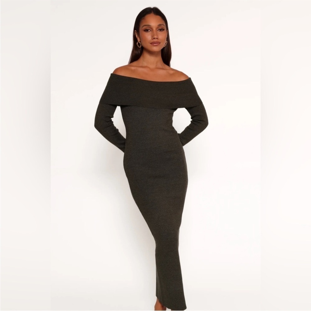 Petal & Pup Archie Off the Shoulder Maxi Dress Size Small